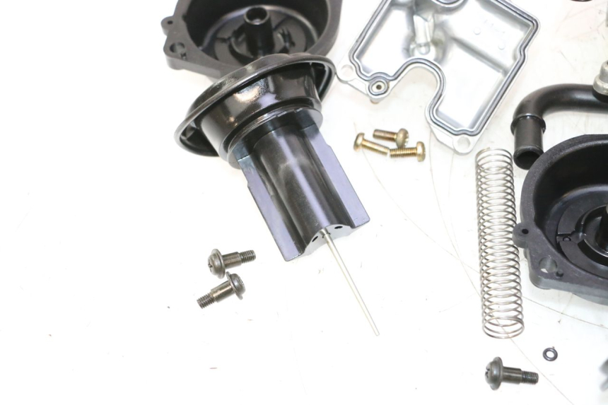 photo de CARBURADOR KAWASAKI ZX-6R ZX6R 600 (2000 - 2002) - Detalhes característicos