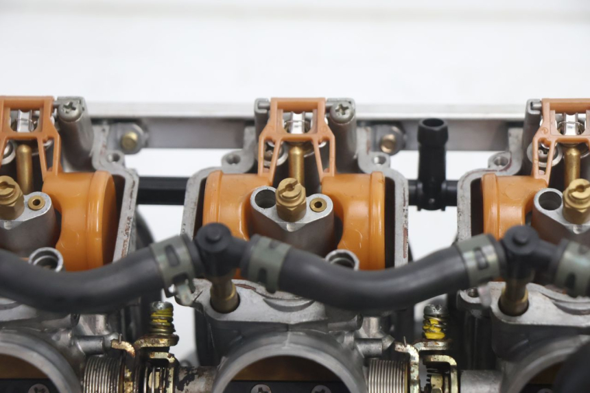 photo de CARBURADOR KAWASAKI ZX-6R ZX6R 600 (1995 - 1997) - Detalhes característicos