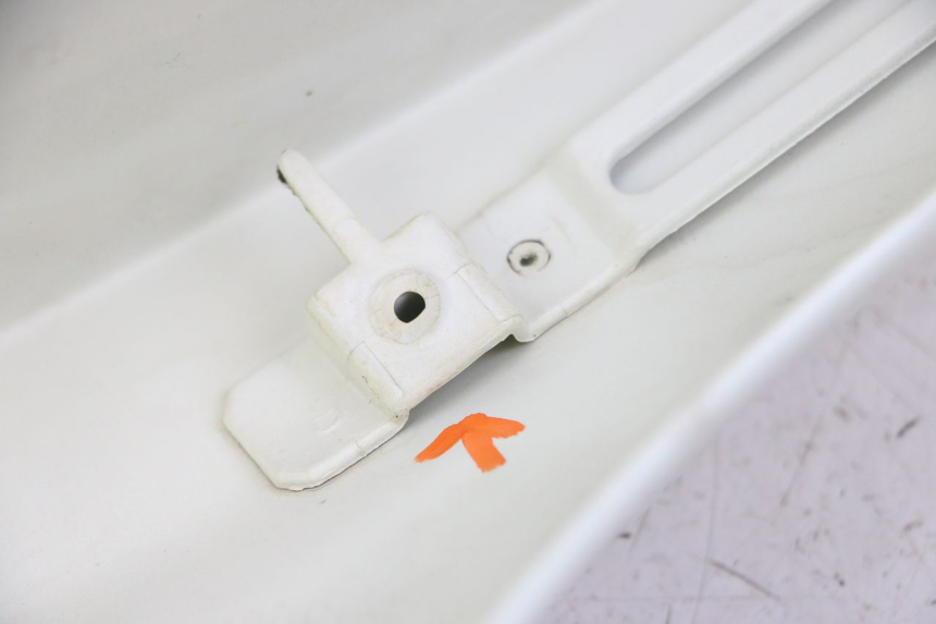 photo de CARROÇARIA TRASEIRA BMW C1 125 (2000 - 2003) - Outro ângulo de visão