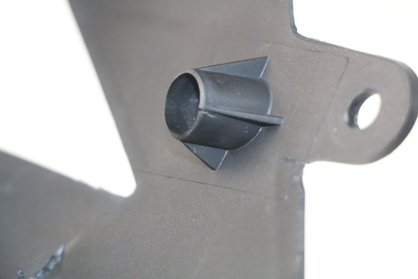 photo de CARROÇARIA TRASEIRA MV AGUSTA BRUTALE R WALLY 910 (2008 - 2008) - Outro ângulo de visão