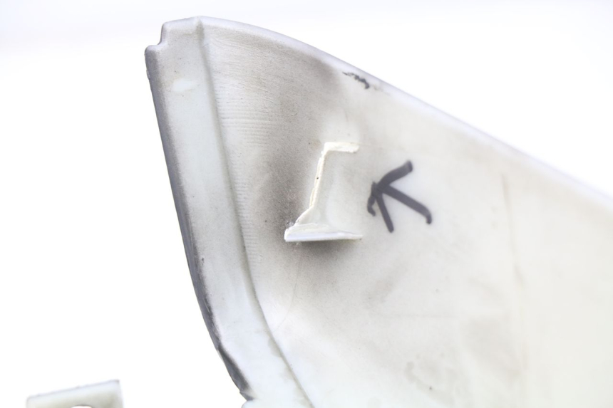 photo de CARROÇARIA TRASEIRA YAMAHA BW'S 50 (2004 - 2017) - Zoom do estado de desgaste