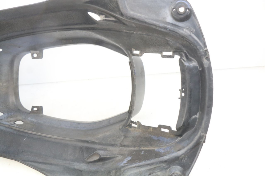 photo de CARROÇARIA TRASEIRA YAMAHA BW'S 50 (1999 - 2003) - Zoom do estado de desgaste