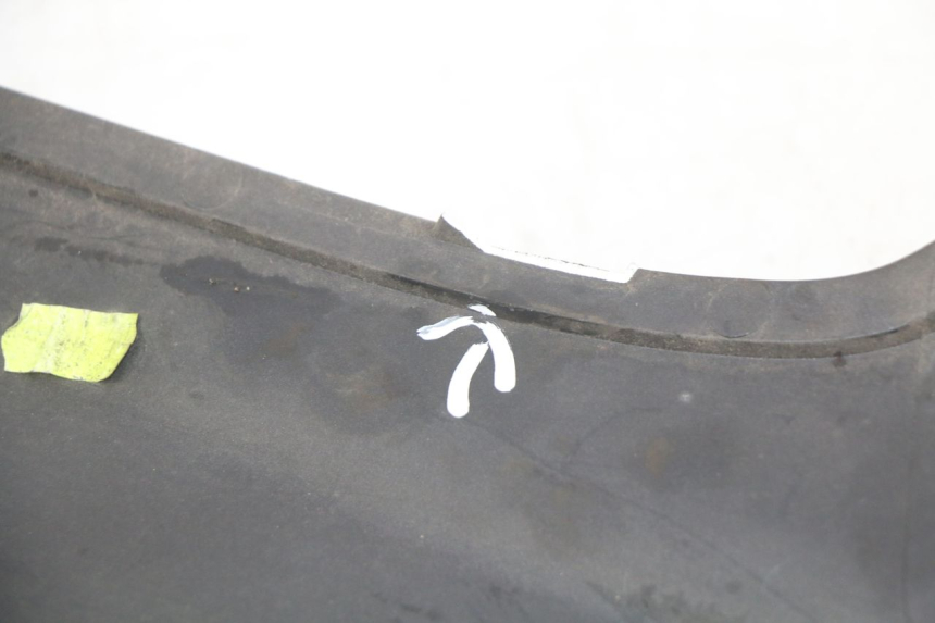 photo de CARROÇARIA TRASEIRA BMW C1 125 (2000 - 2003) - Detalhes característicos