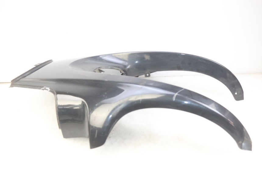 photo de CARROÇARIA TRASEIRA BMW C1 125 (2000 - 2003) - Pontos de fixação