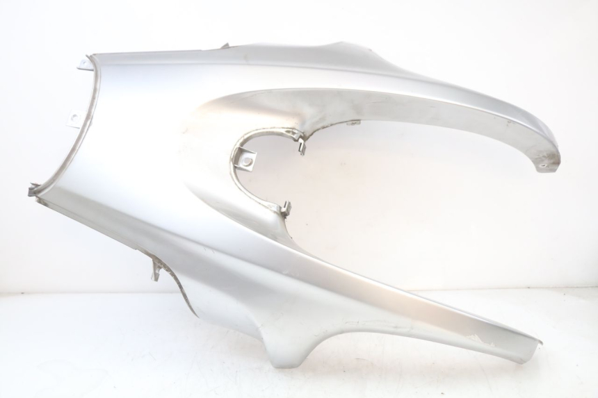 photo de CARROÇARIA TRASEIRA BMW C1 125 (2000 - 2003) - Detalhe da peça