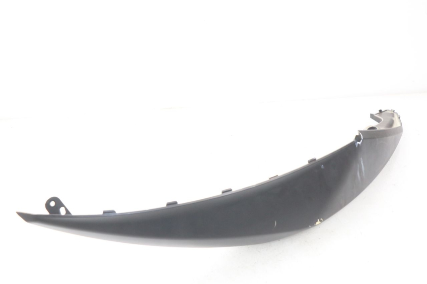 photo de CARROÇARIA TRASEIRA JM MOTORS F45i 4T 50 (2020 - 2023) - Marcações e referências