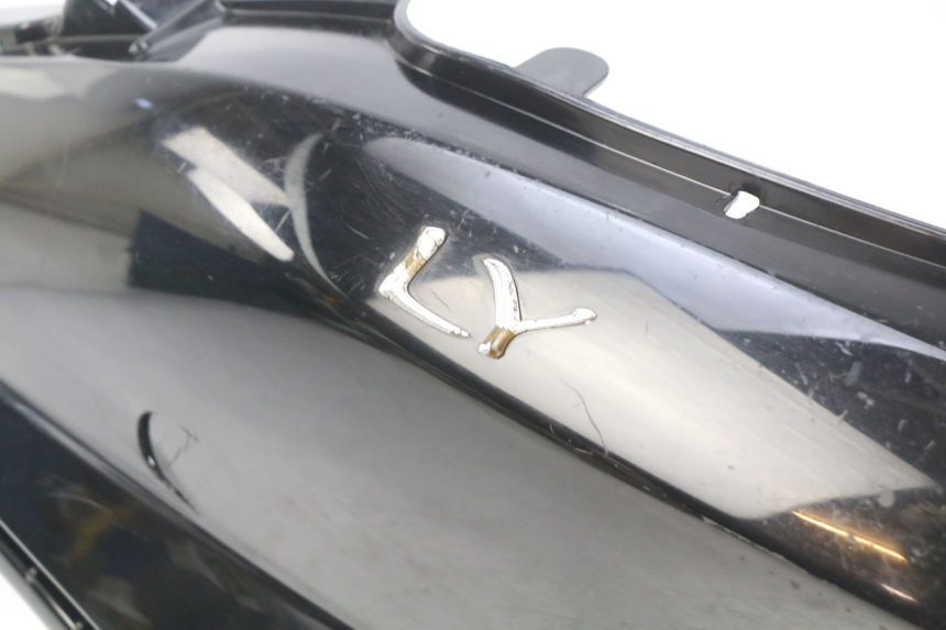 photo de CARROÇARIA TRASEIRA PIAGGIO FLY 2T 50 (2004 - 2017) - Marcações e referências