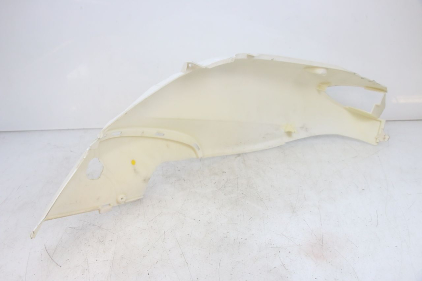 photo de CARROÇARIA TRASEIRA PIAGGIO FLY 125 (2005 - 2012) - Detalhes característicos