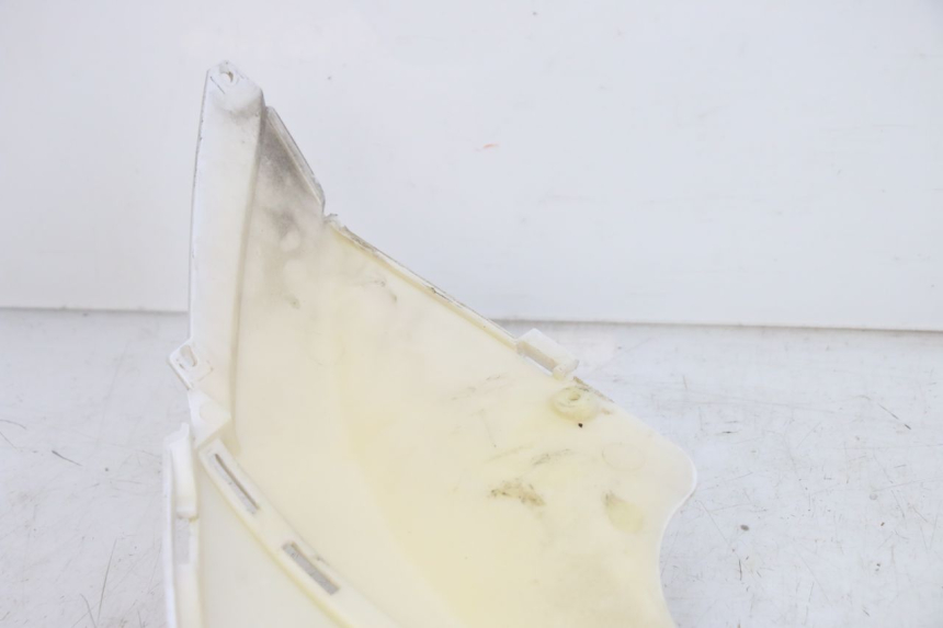 photo de CARROÇARIA TRASEIRA PIAGGIO FLY 125 (2005 - 2012) - Ampliação técnica