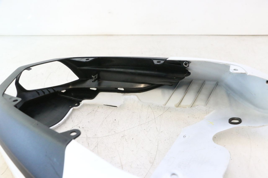 photo de CARROÇARIA TRASEIRA YAMAHA FZ8 800 (2010 - 2016) - Ampliação dos componentes