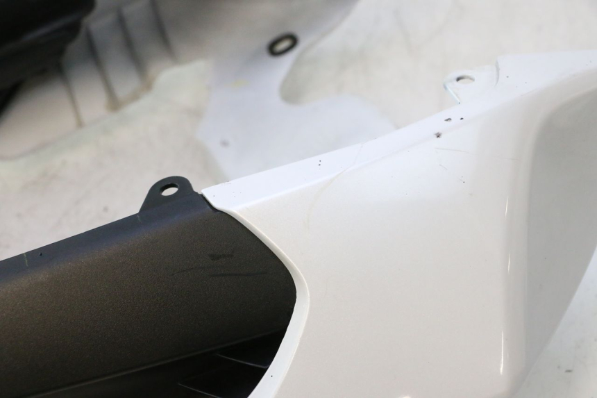 photo de CARROÇARIA TRASEIRA YAMAHA FZ8 800 (2010 - 2016) - Vista de perto