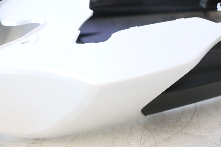 photo de CARROÇARIA TRASEIRA YAMAHA FZ8 800 (2010 - 2016) - Ampliação técnica