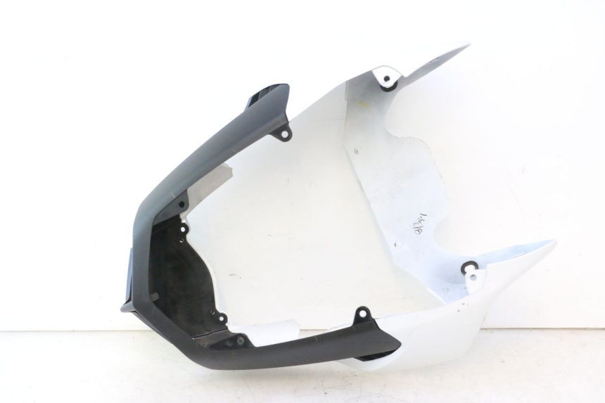 photo de CARROÇARIA TRASEIRA YAMAHA FZ8 800 (2010 - 2016) - Marcações e referências