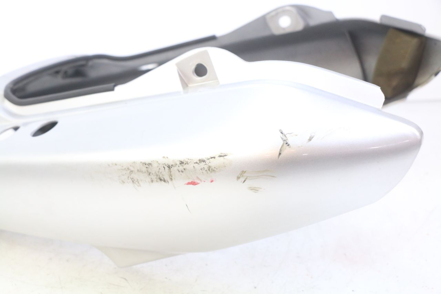 photo de CARROÇARIA TRASEIRA YAMAHA FZS FAZER 600 (1998 - 2001) - Ampliação dos componentes
