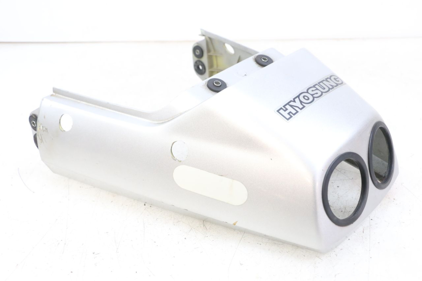 photo de CARROÇARIA TRASEIRA HYOSUNG GF 125 (2001 - 2005) - Estado da superfície