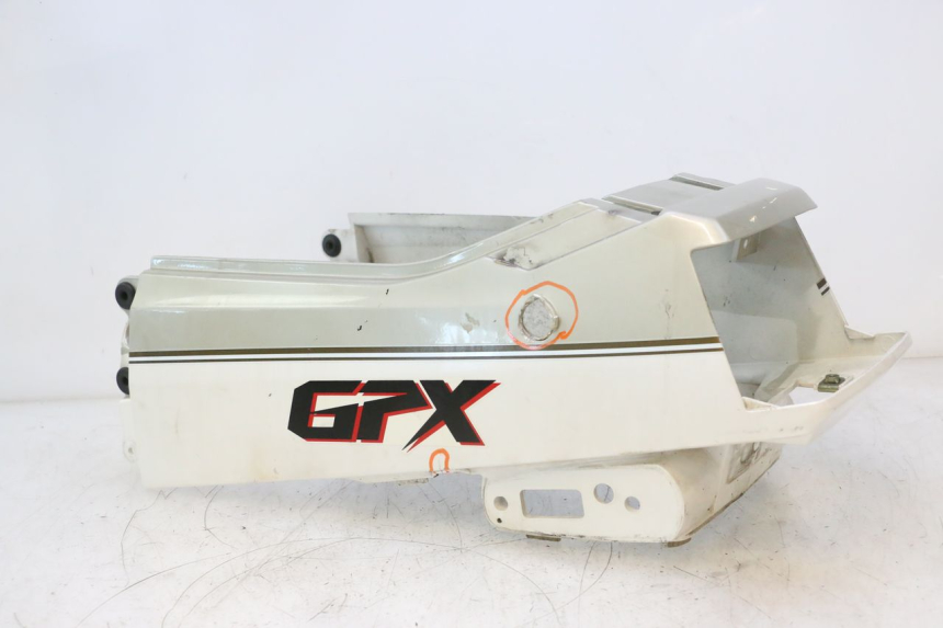 photo de CARENAGEM TRASEIRA KAWASAKI GPX F ZX750F 750 (1986 - 1990) - Vista principal