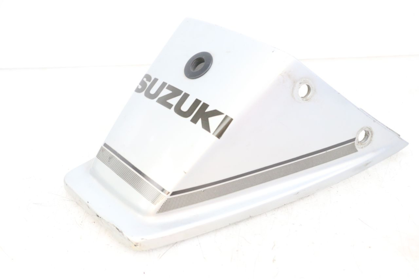 photo de CARROÇARIA TRASEIRA SUZUKI GSX E 250 (1982 - 1983) - Vista principal