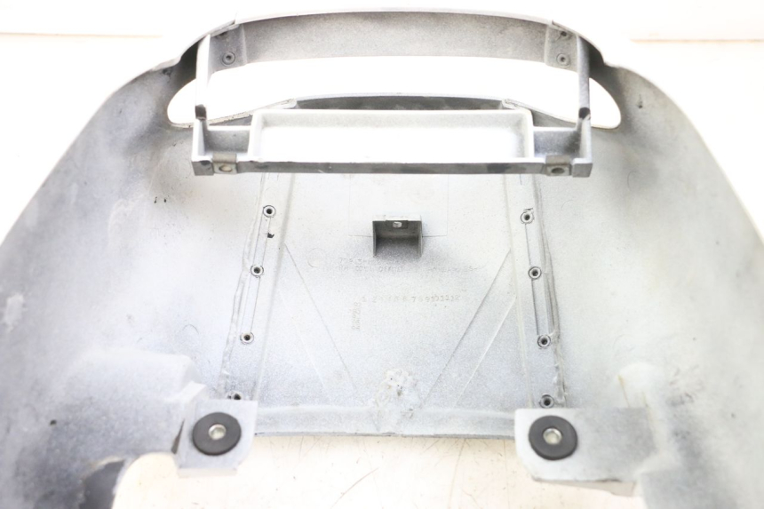 photo de CARROÇARIA TRASEIRA HONDA CBR F 1000 (1993 - 1996) - Detalhe da peça