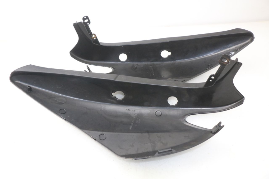 photo de CARROÇARIA TRASEIRA YAMAHA NEOS NEO'S 4T 50 (2008 - 2016) - Outro ângulo de visão