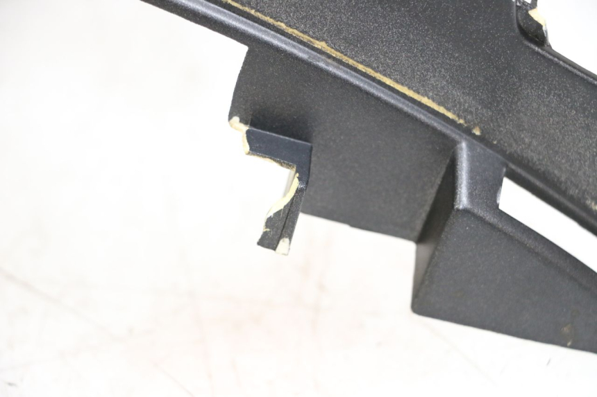 photo de CARROÇARIA TRASEIRA JM MOTORS OLDIES 4T 50 (2010 - 2020) - Pontos de fixação