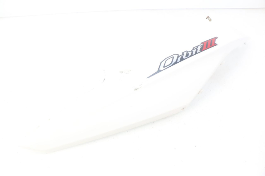 photo de CARROÇARIA TRASEIRA SYM ORBIT III 3 4T 50 (2018 - 2021) - Marcações e referências