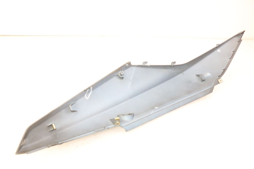 photo de CARROÇARIA TRASEIRA SYM ORBIT III 3 4T 50 (2021 - 2025) - Detalhes característicos