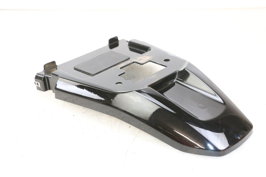 photo de CARROÇARIA TRASEIRA ROYAL ENFIELD SCRAM 411 (2022 - 2024) - Pontos de fixação