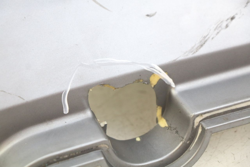 photo de CARROÇARIA TRASEIRA LVNENG S5 1 (2019 - 2023) - Inspeção visual