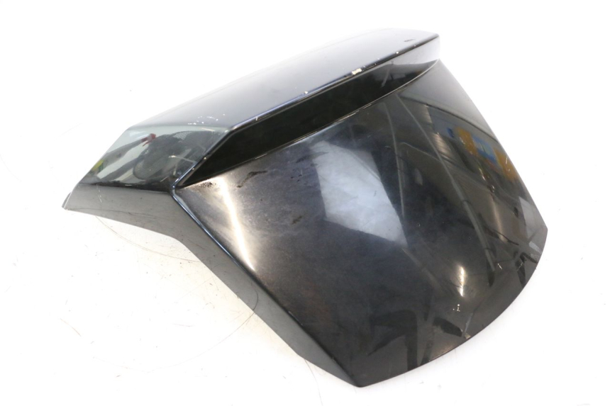 photo de CARROÇARIA TRASEIRA PEUGEOT SATELIS 125 (2006 - 2009) - Pontos de fixação