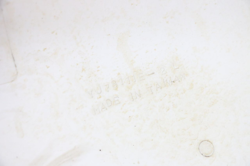 photo de CARROÇARIA TRASEIRA DERBI SENDA SM DRD 50 (2008 - 2013) - Detalhe da peça