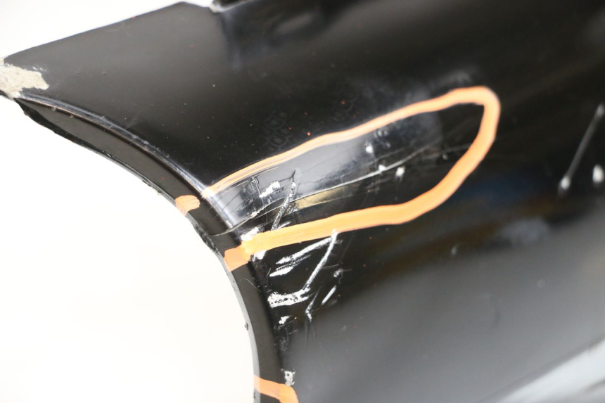 photo de CARROÇARIA TRASEIRA APRILIA SR CARB LC 2T 50 (2004 - 2012) - Pontos de fixação