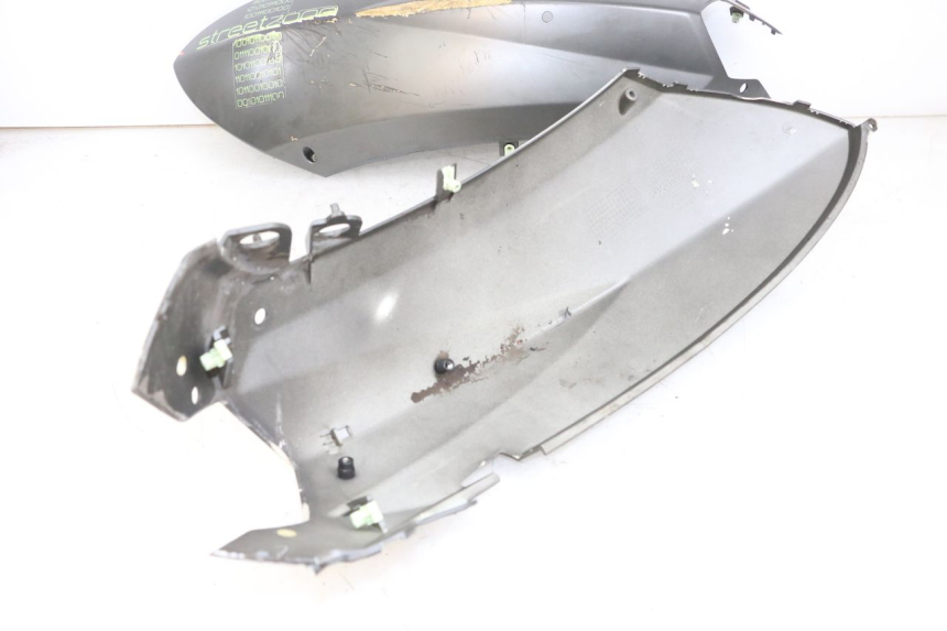 photo de CARROÇARIA TRASEIRA PEUGEOT STREETZONE I 2T 50 (2018 - 2020) - Ampliação dos componentes