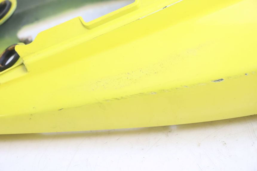 photo de CARROÇARIA TRASEIRA SUZUKI SV S 650 (2003 - 2009) - Ampliação técnica