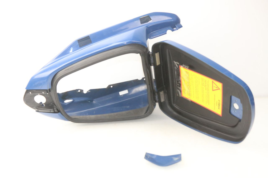photo de CARROÇARIA TRASEIRA YAMAHA TDM ABS 900 (2002 - 2014) - Zoom do estado de desgaste