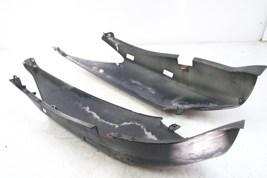 photo de CARROÇARIA TRASEIRA YAMAHA XMAX X-MAX 125 (2006 - 2009) - Peça verificada