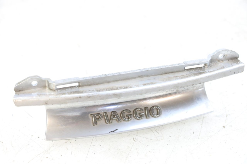 photo de CARROÇARIA TRASEIRA PIAGGIO X10 125 (2012 - 2017) - Vista principal