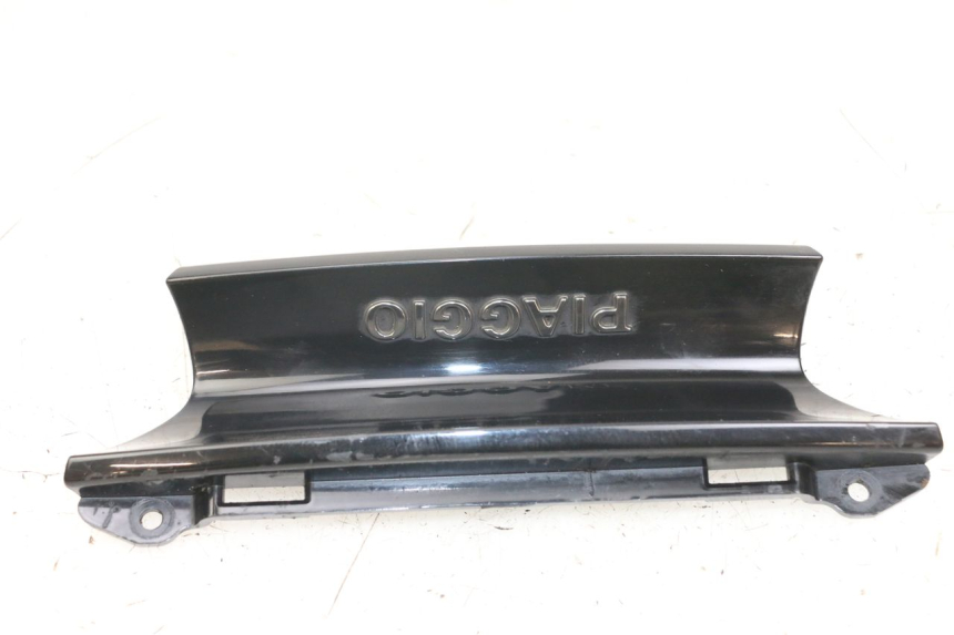 photo de CARROÇARIA TRASEIRA PIAGGIO X10 125 (2012 - 2017) - Vista principal