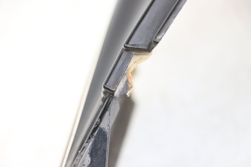 photo de CARROÇARIA TRASEIRA YAMAHA XJ F 900 (1983 - 1994) - Pontos de fixação