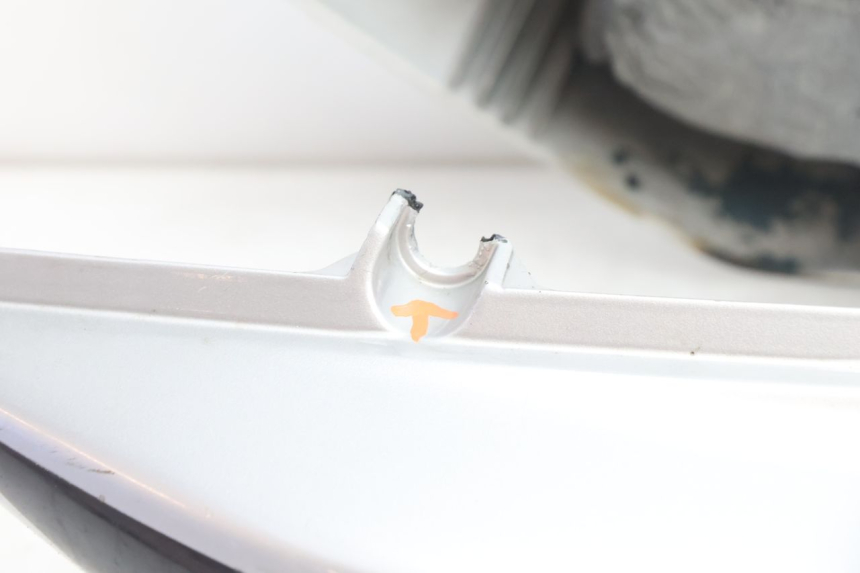 photo de CARROÇARIA TRASEIRA YAMAHA XJR 1300 (1998 - 2002) - Detalhe da peça