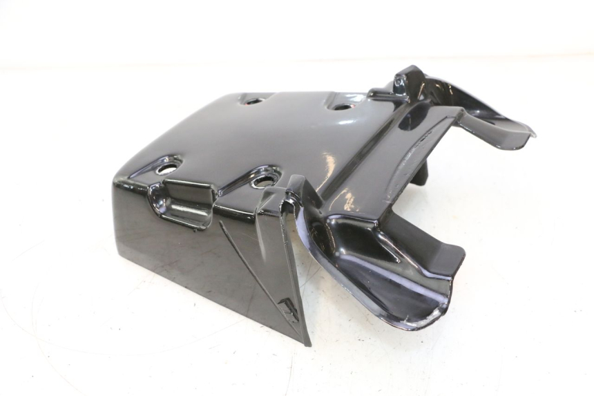 photo de CARENAGEM TRASEIRA HONDA XRV AFRICA TWIN 750 (1990 - 1992) - Ampliação técnica