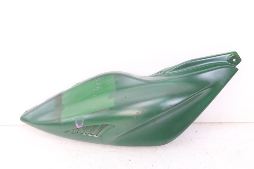 photo de CARROÇARIA TRASEIRA YAMAHA AEROX 50 (1997 - 2006) - Inspeção visual