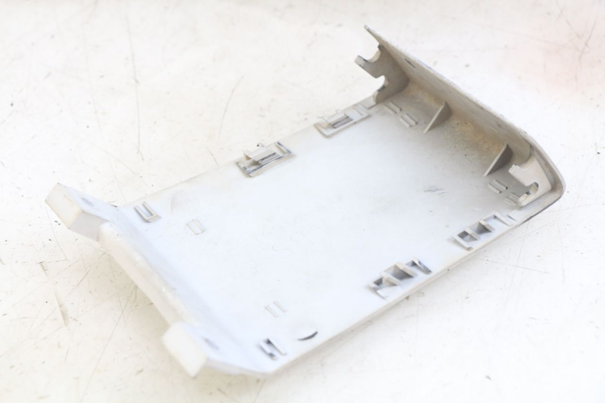 photo de CARROÇARIA TRASEIRA YAMAHA YZF R THUNDERCAT 600 (1996 - 2003) - Ampliação técnica