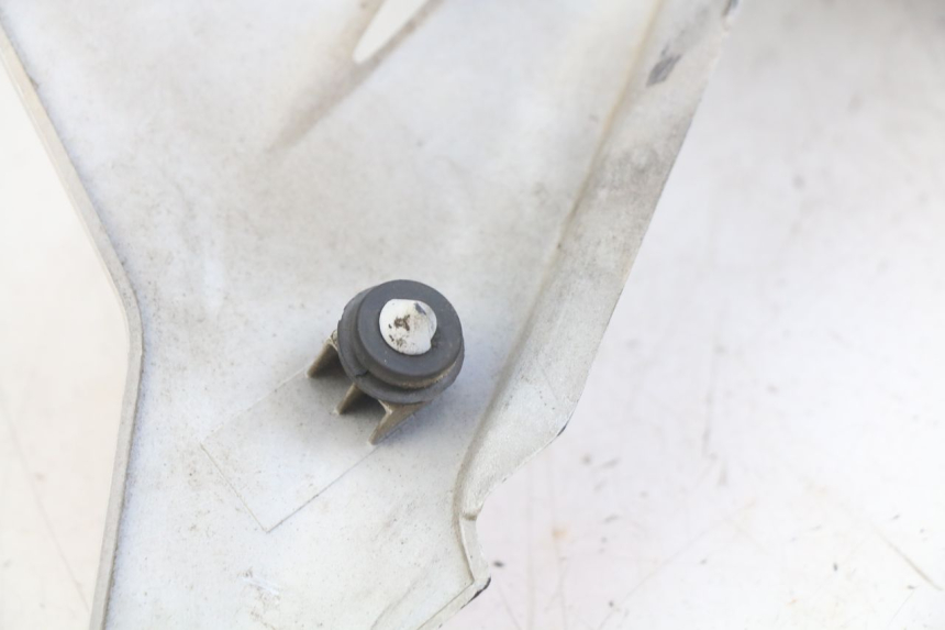 photo de CARROÇARIA TRASEIRA YAMAHA YZF R THUNDERCAT 600 (1996 - 2003) - Estado da superfície
