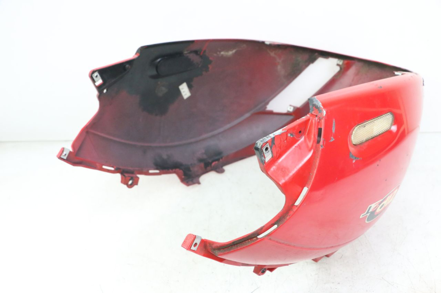 photo de CARROÇARIA TRASEIRA PIAGGIO ZIP 2T 50 (2009 - 2019) - Zoom do estado de desgaste
