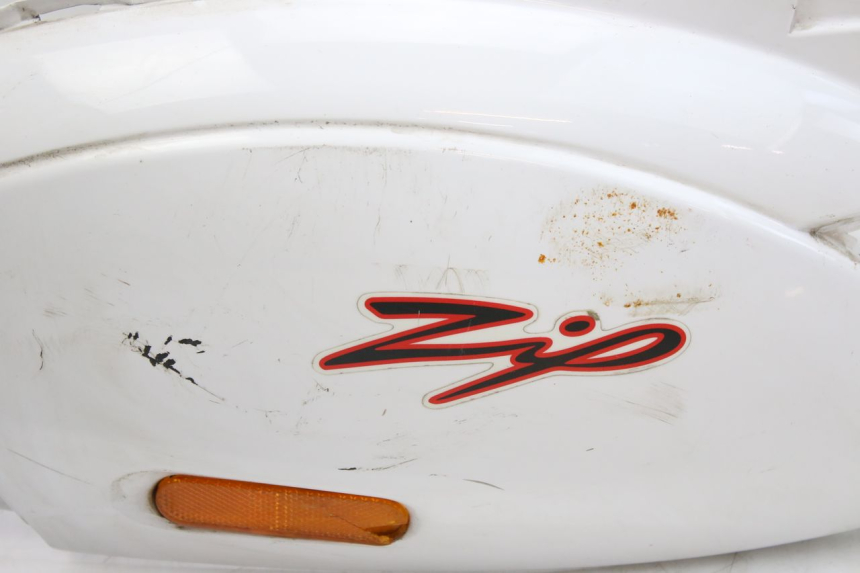 photo de CARROÇARIA TRASEIRA PIAGGIO ZIP 4T 50 (2018 - 2020) - Marcações e referências