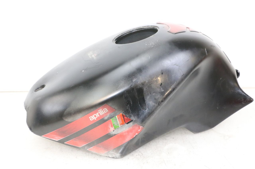photo de CARROÇARIA DO RESERVATÓRIO APRILIA RS 50 (1999 - 2005) - Pontos de fixação