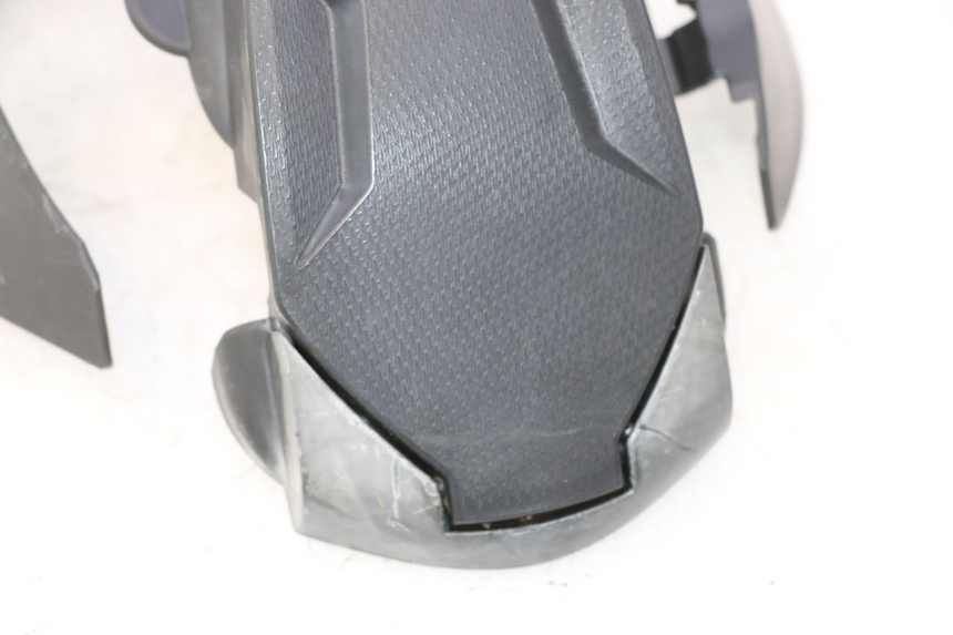 photo de CARROÇARIA DO RESERVATÓRIO BMW C SPORT 650 (2015 - 2021) - Ampliação técnica