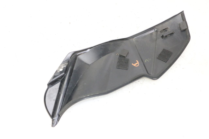 photo de CARCAÇA DO RESERVATÓRIO DIREITO SUZUKI GSR 750 (2011 - 2017) - Ampliação técnica