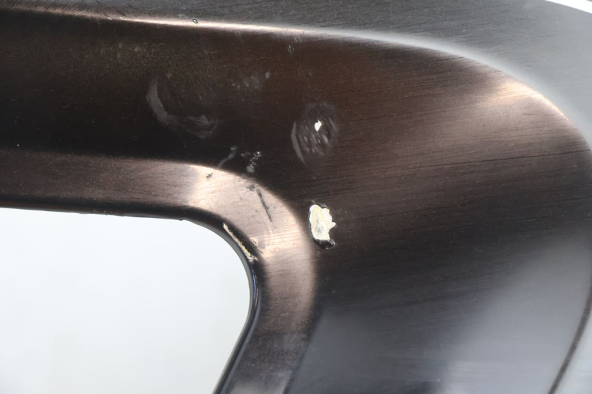 photo de CARÉNAGE DO TANQUE DIREITO CAN-AM SPYDER RS 1000 (2008 - 2012) - Zoom do estado de desgaste