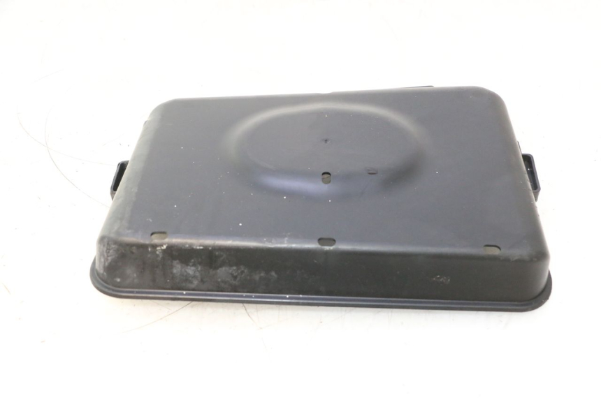 photo de CARROÇARIA TANQUE PIAGGIO MP3 HPE 530 (2022 - 2026) - Vista geral